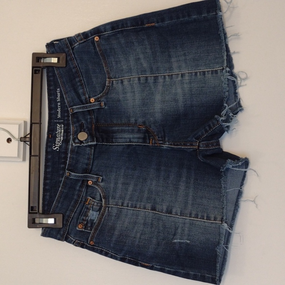 Signature Levi Strauss Dark Blue Denim Jean Shorts size 2